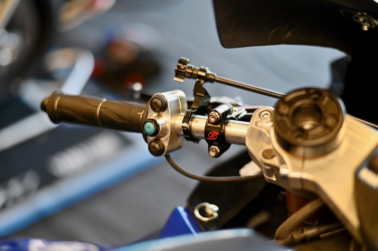 Brake adjustment cable